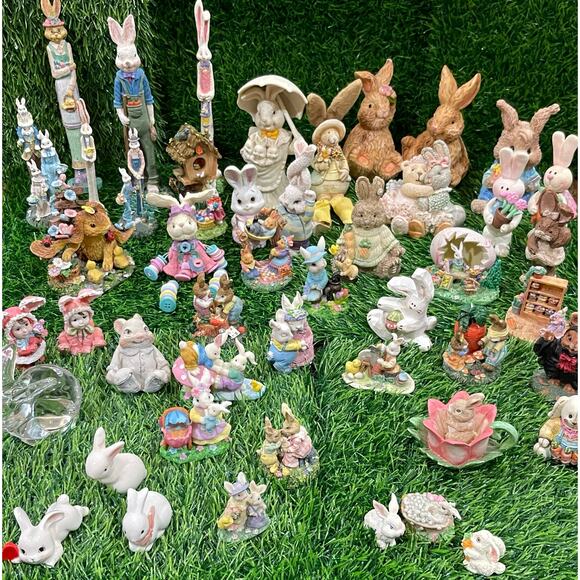 Set of 2 Indoor Outdoor Garden Bunnies - Picture 5 of 5